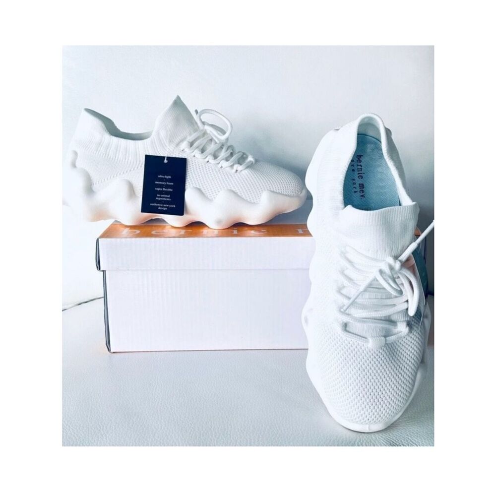 NWT in Box Gorgeous BERNIE MEV 40 (9-9.5) US Davin Comfort white Chunky Sneakers